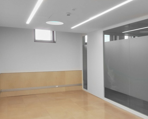 Reforma de carpinterías en oficinas