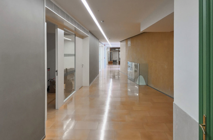 Reforma de carpinterías en oficinas