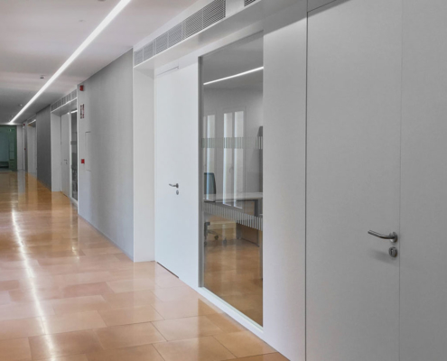 Reforma de carpinterías en oficinas